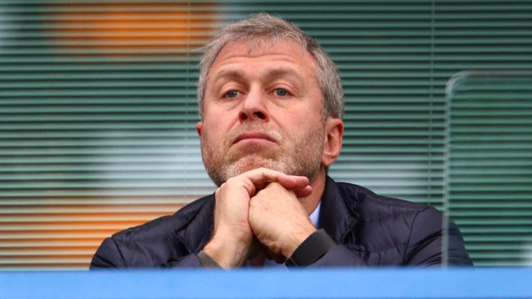 British media: Abramovich is asking for loans from friends