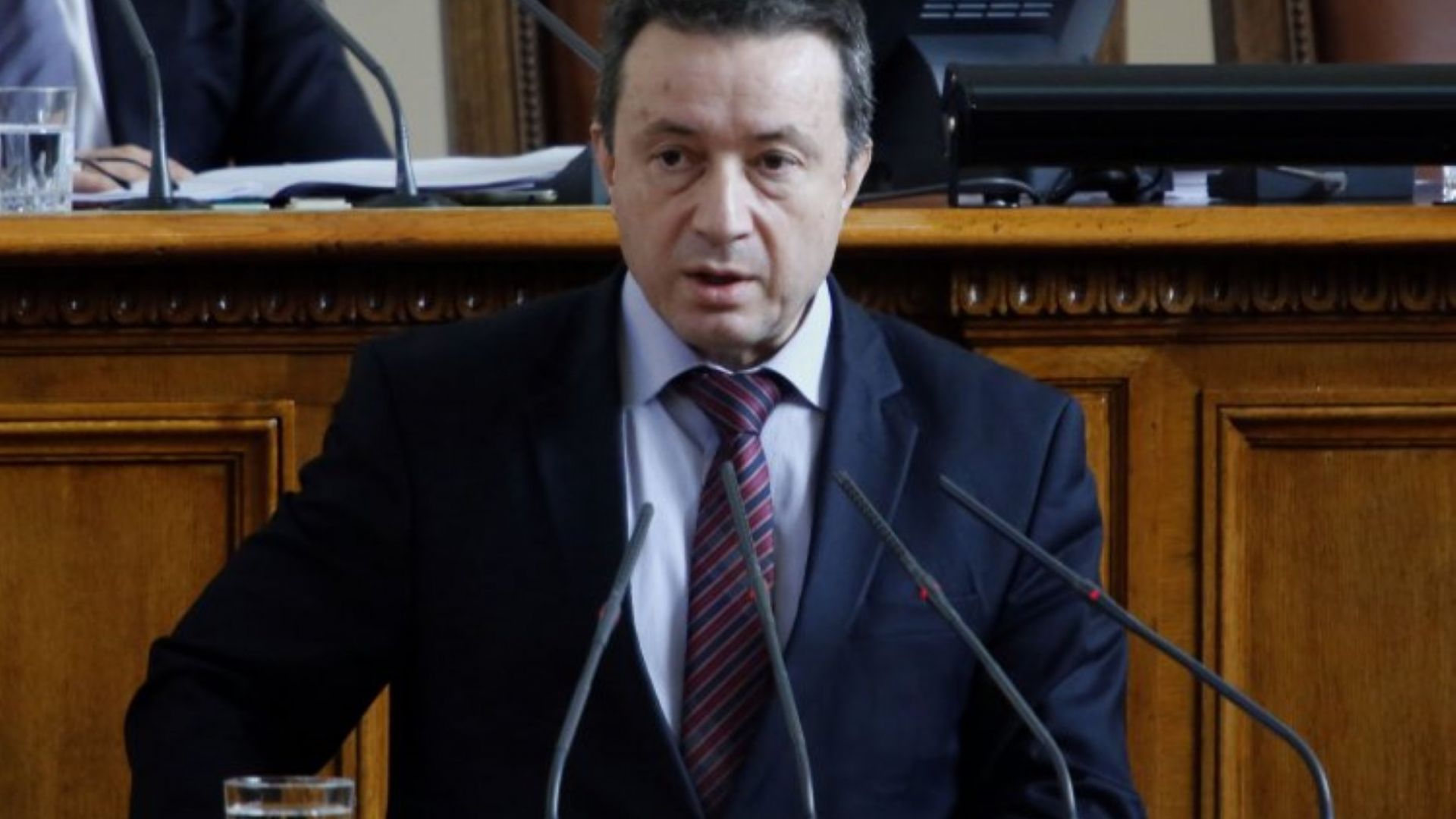 Янаки Стоилов от БСП оттегли кандидатурата си за конституционен съдия