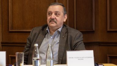 Не очаквайте всичко да се оправи като сложим маските и