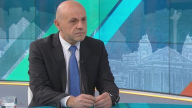 Дончев: Без референдум за смяната на времето, но ще има проучване