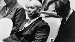 Речта на Хрушчов пред ООН, с обувка или без (снимки, видео)