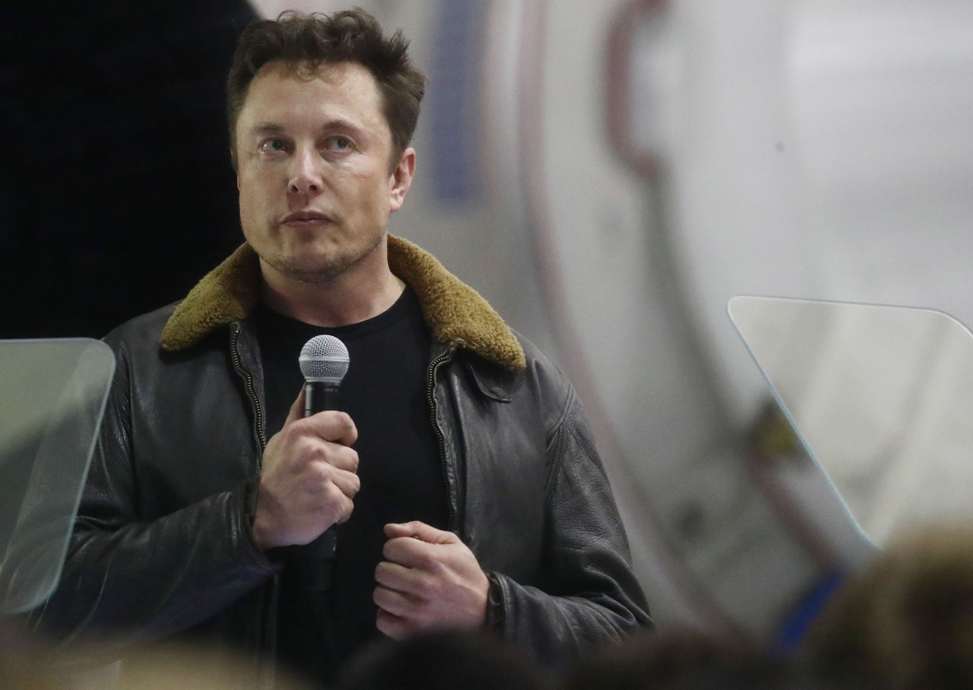 "Микрофабриките" ще бъдат изградени в Tesla Grohmann Automation в Германия, посочи Илон Мъск