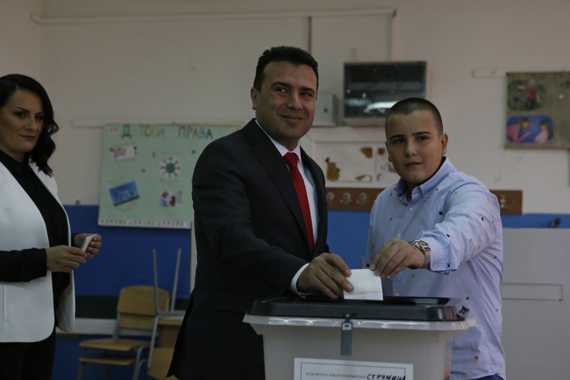 Заев пусна гласа си в Струмица в югоизточната част на страната и призова сънародниците си да излязат и да гласуват масово