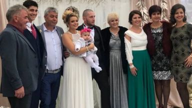 Николина Чакърдъкова омъжи дъщеря си (снимки)