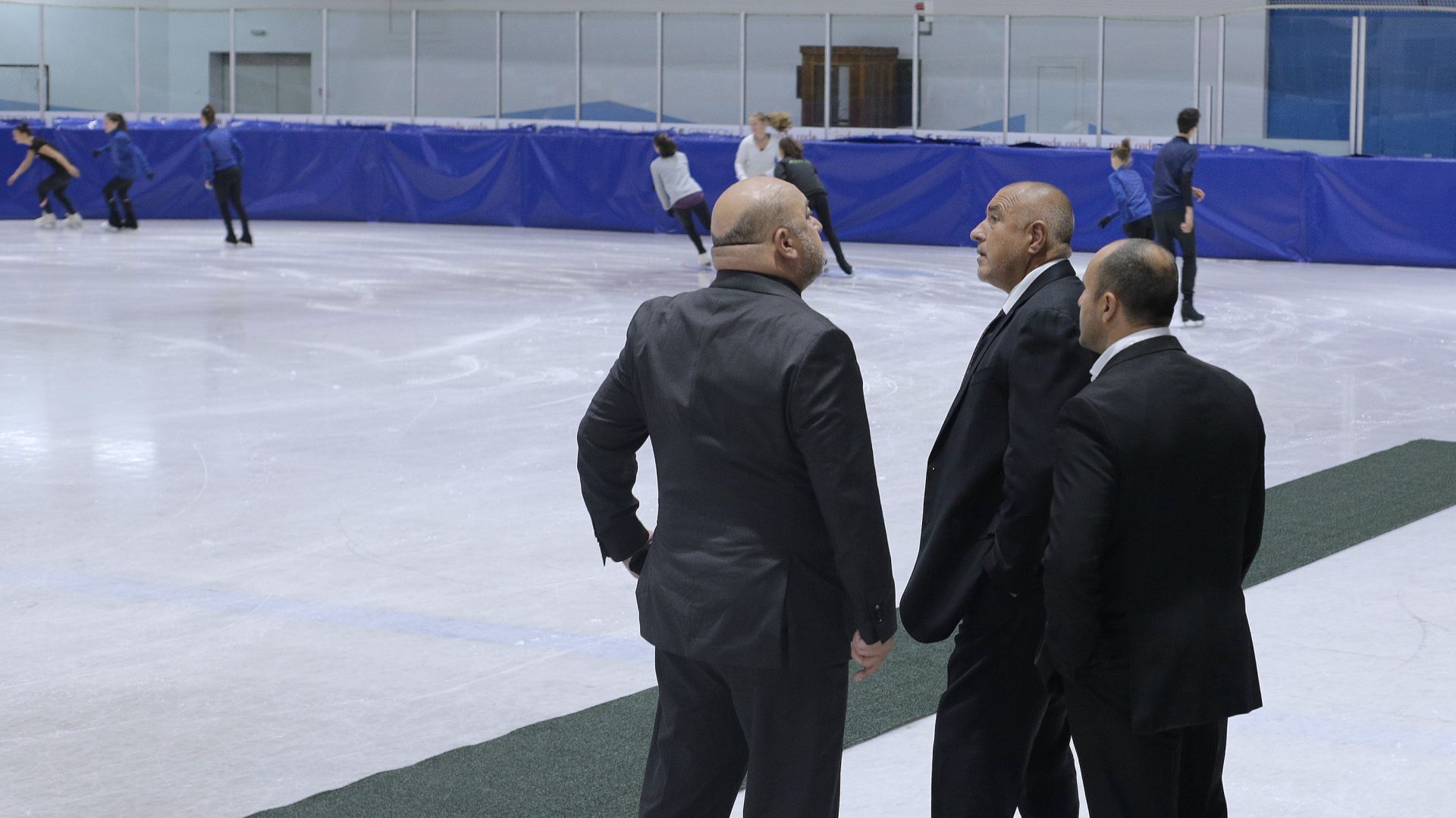 Зимният дворец на спорта в София вече е с обновена