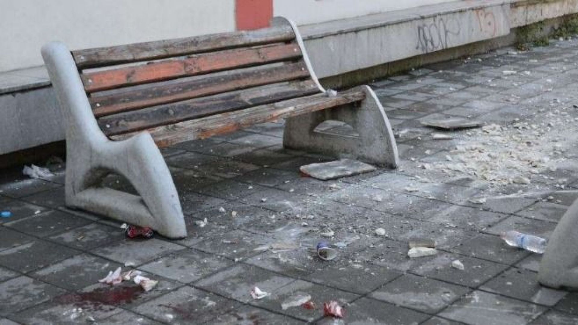 Мъж е с комоцио травми и счупване на подбедрицата на