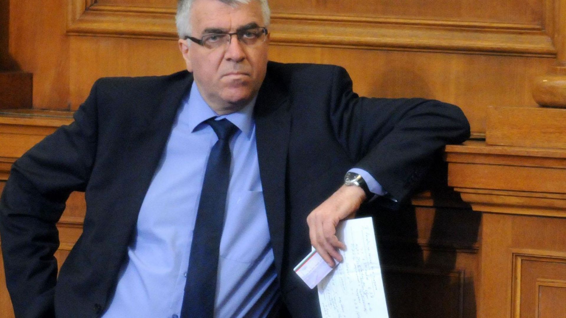 Това управление се намира в агония Те си отиват Въпросът