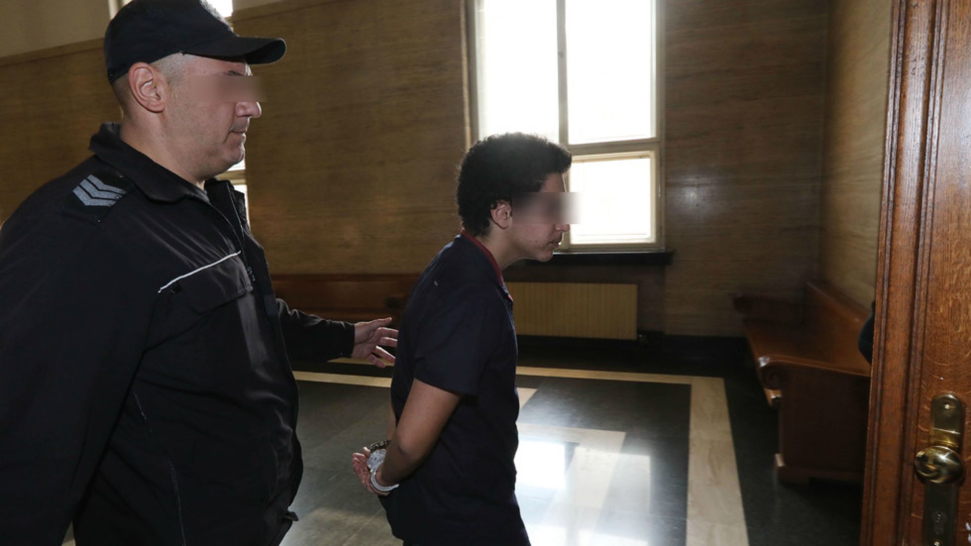 Софийският градски съд пусна на свобода 15-годишния Даниал Бейкверди, който