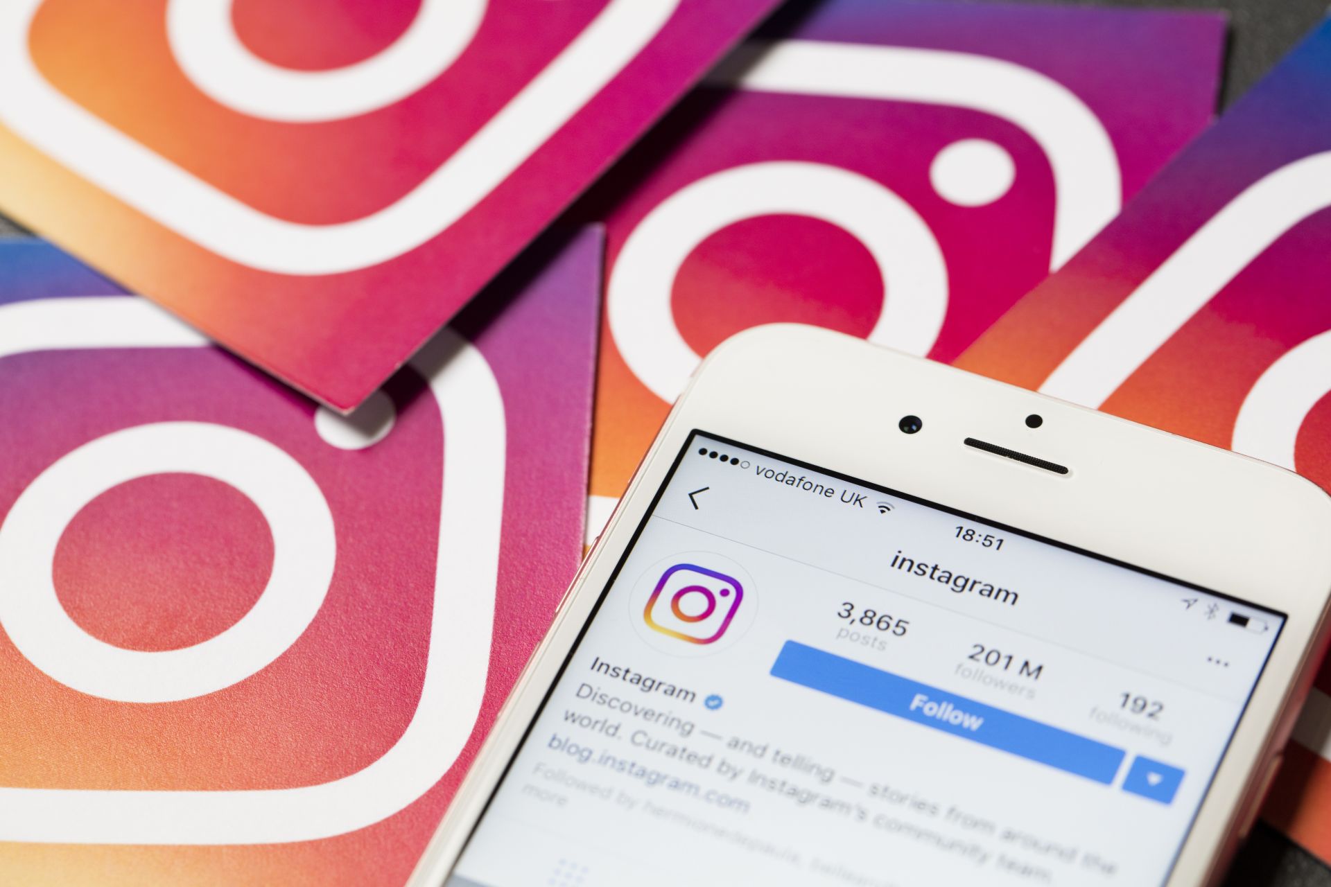 Instagram се срина в Северна Америка и Европа