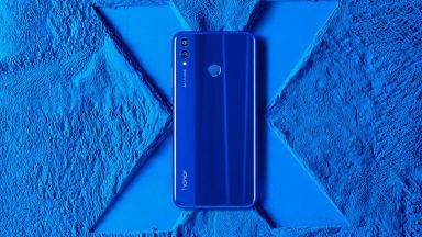 Международна премиера на Honor 8X