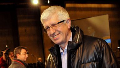 Не мисля че Румен Радев предаде интересите на БСП коментира