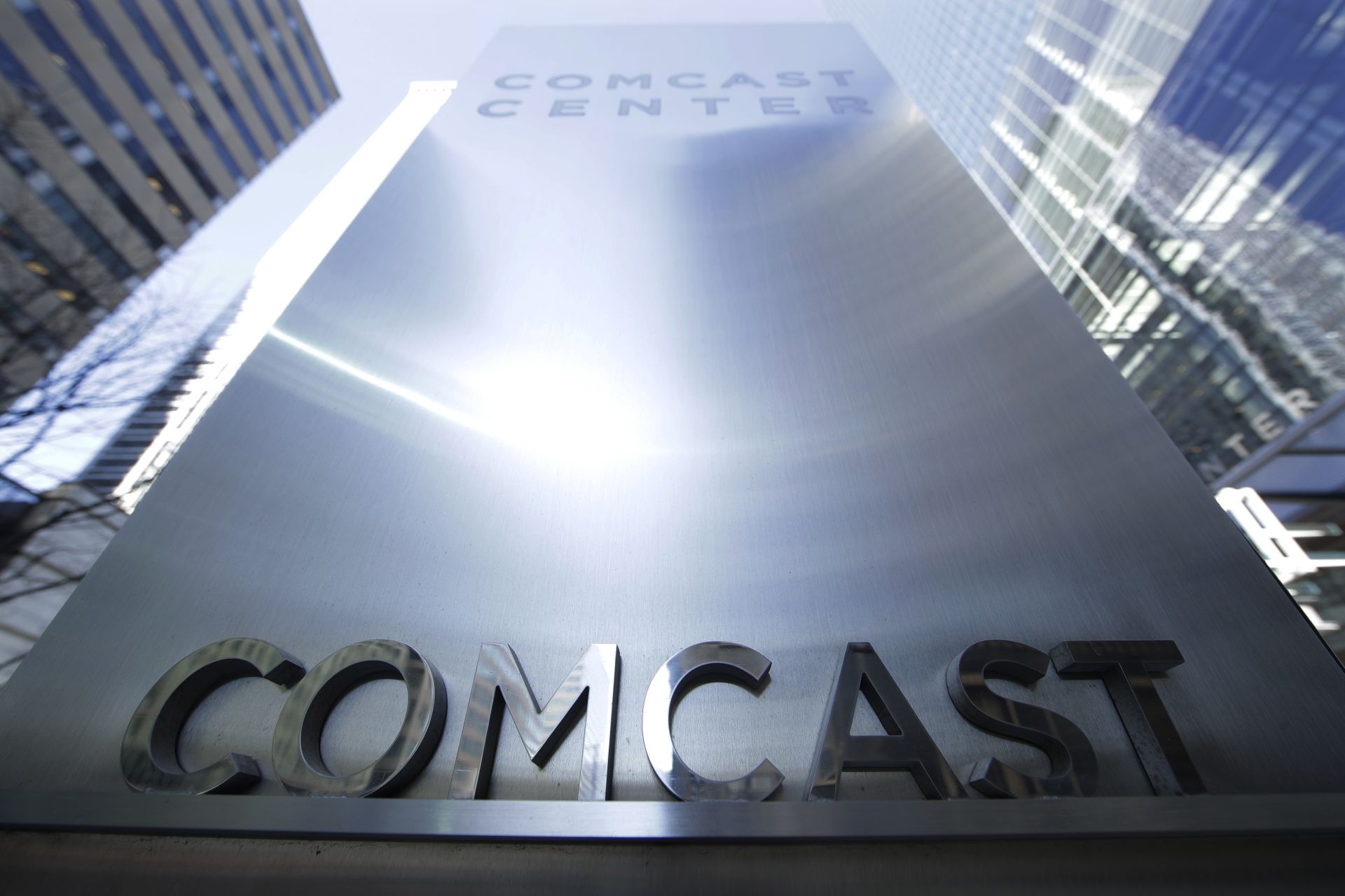  Comcast Corp.ритежава вече 75% от Sky PLC 