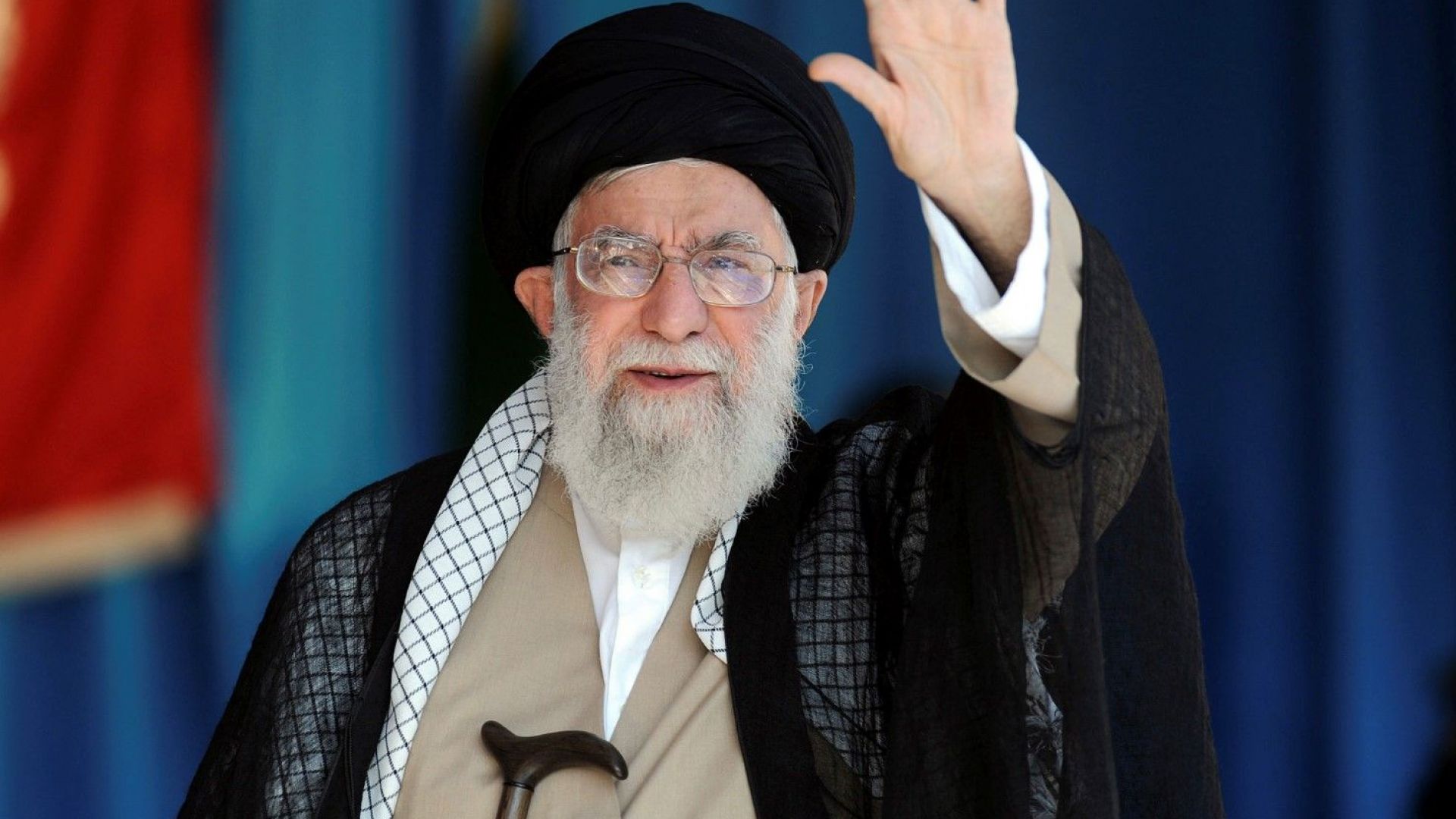 Иранският върховен лидер аятолах Али Хаменей се зарече да отмъсти