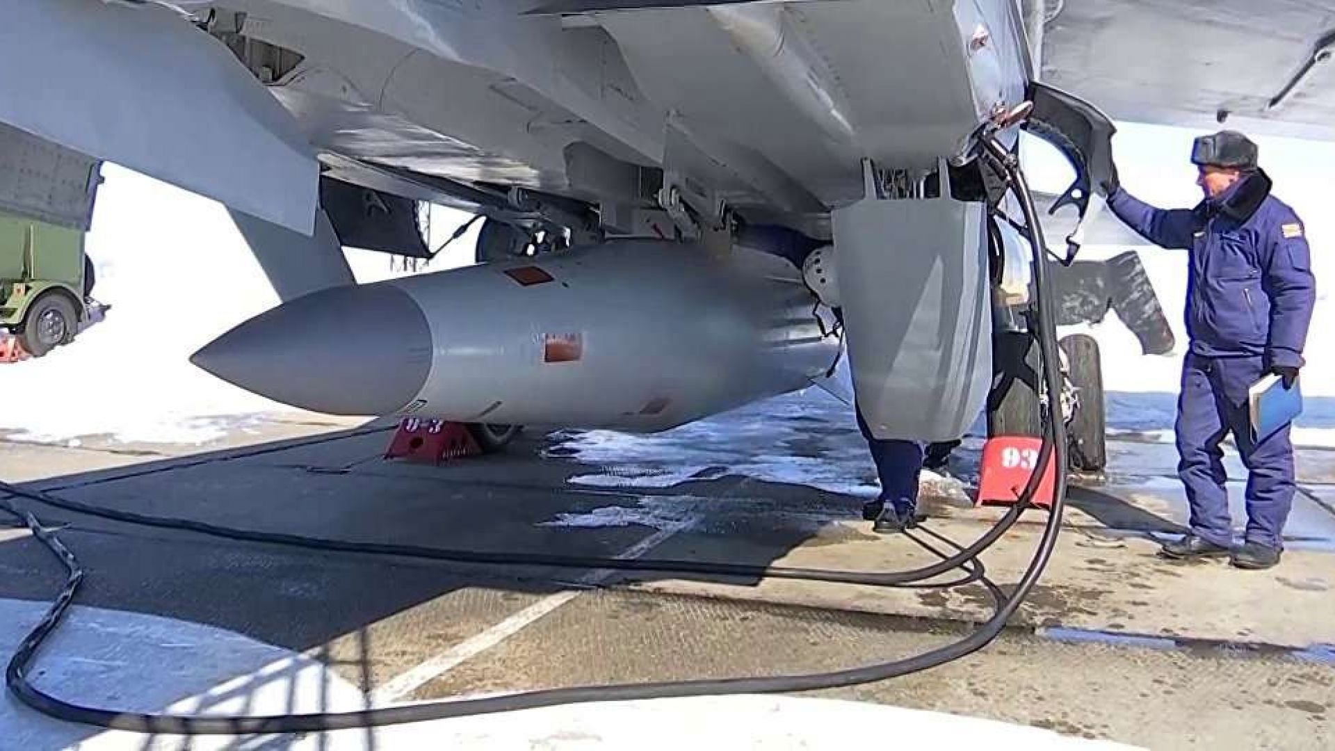 Русия използва за първи път във войната в Украйна хиперзвукова ракета "Кинжал" (видео)