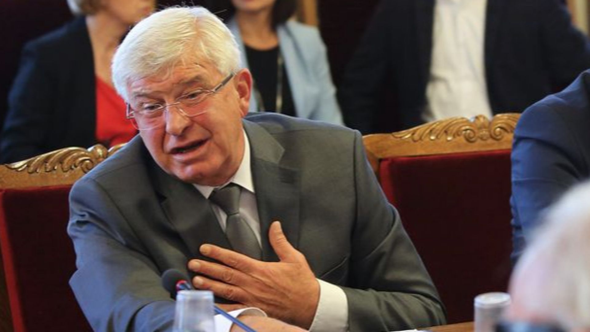 Министърът на здравеопазването Кирил Ананиев съобщи пред журналисти в МС