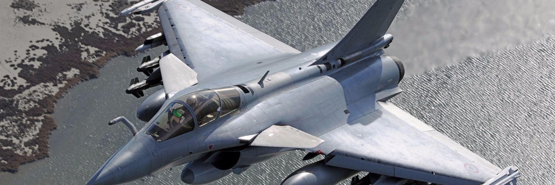 Какви са новите бойни самолети на Хърватия (снимки)