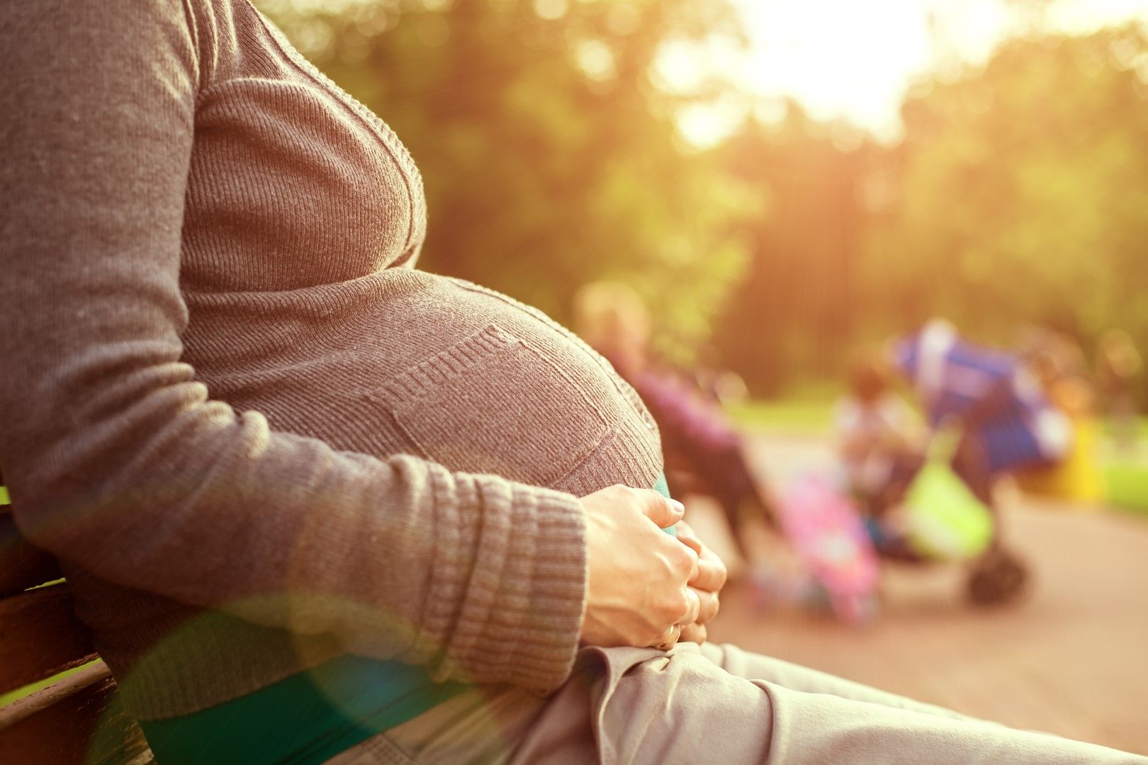 Запазва се периодът на изплащане на паричното обезщетение за бременност и раждане - 410 дни 