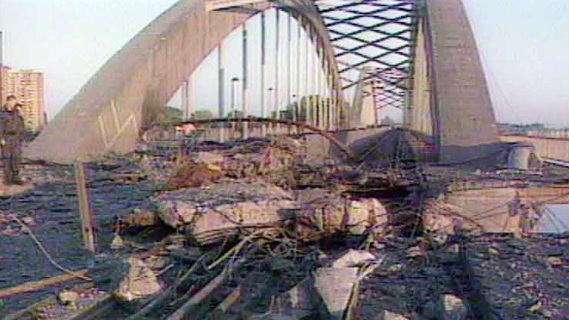 Преди 24 г. НАТО започва бомбардировките над Югославия