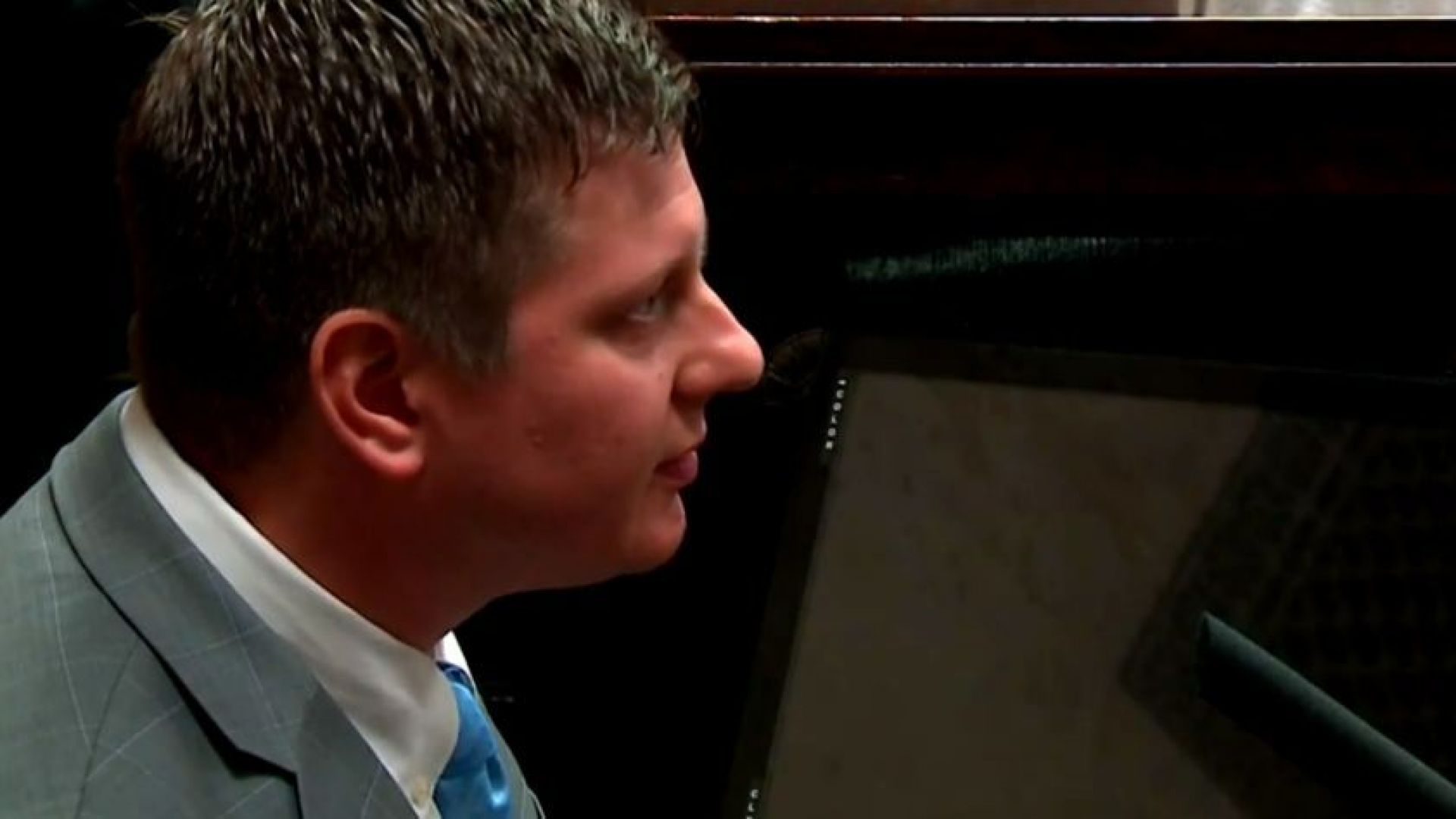 Бял полицай от Чикаго бе признат за виновен в убийството