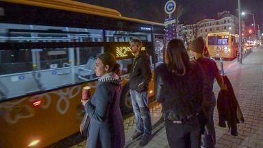 След нападението с нож в тролейбус в София от Центъра
