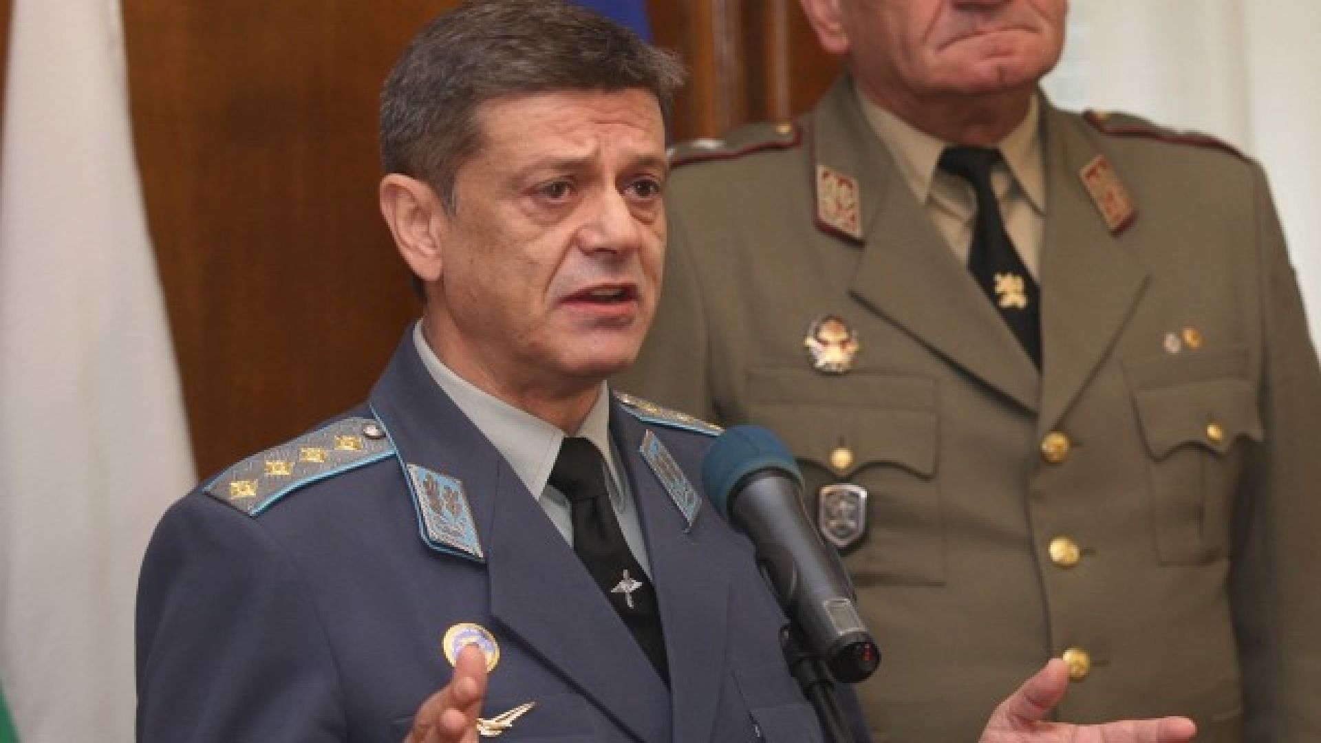 Има възможност за удължаване на сроковете относно решението за изтребителите