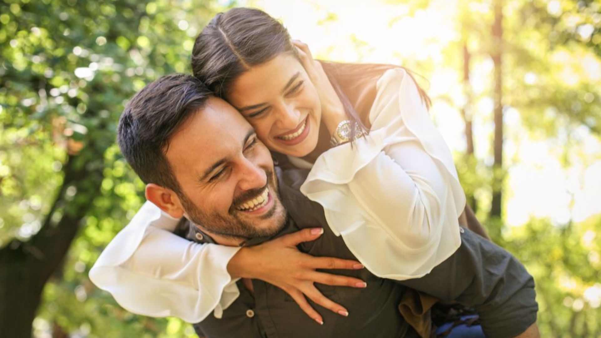 Учени разкриха по какво могат да бъдат разпознати щастливите двойки