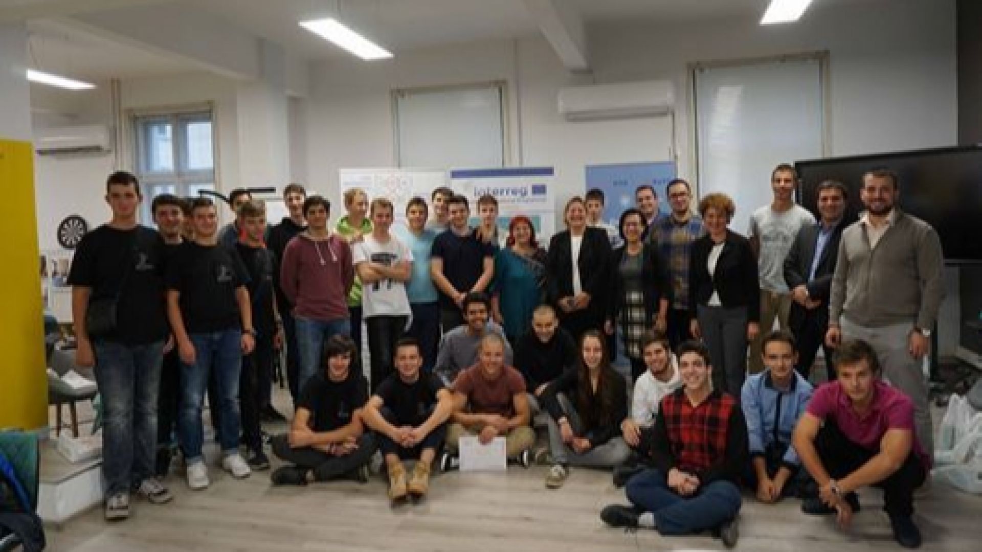 Учениците от СМГ Паисий Хилендарски се класираха на първо място