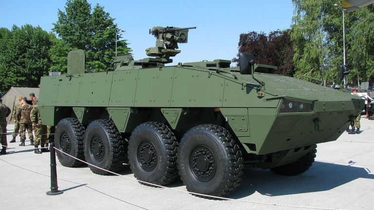 Patria предлага бронирана машина за Българската армия в рамките на одобрения за това бюджет