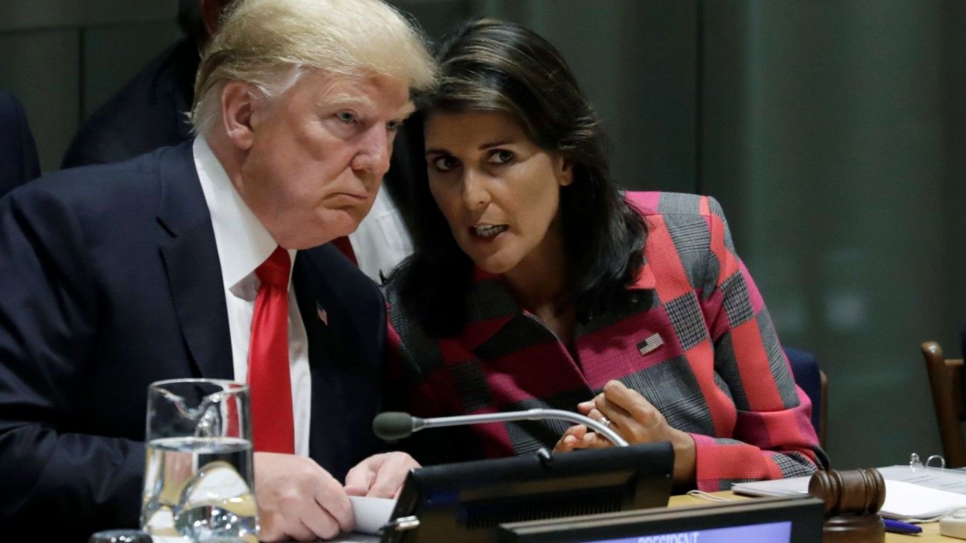 Американският президент Доналд Тръмп прие оставката на постоянната представителка на