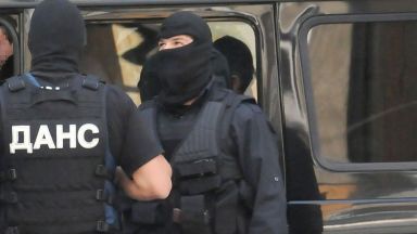  Трима подкупни инспектори в ареста след акцията в ДАИ-Пловдив, единият имал 12 парцела 
