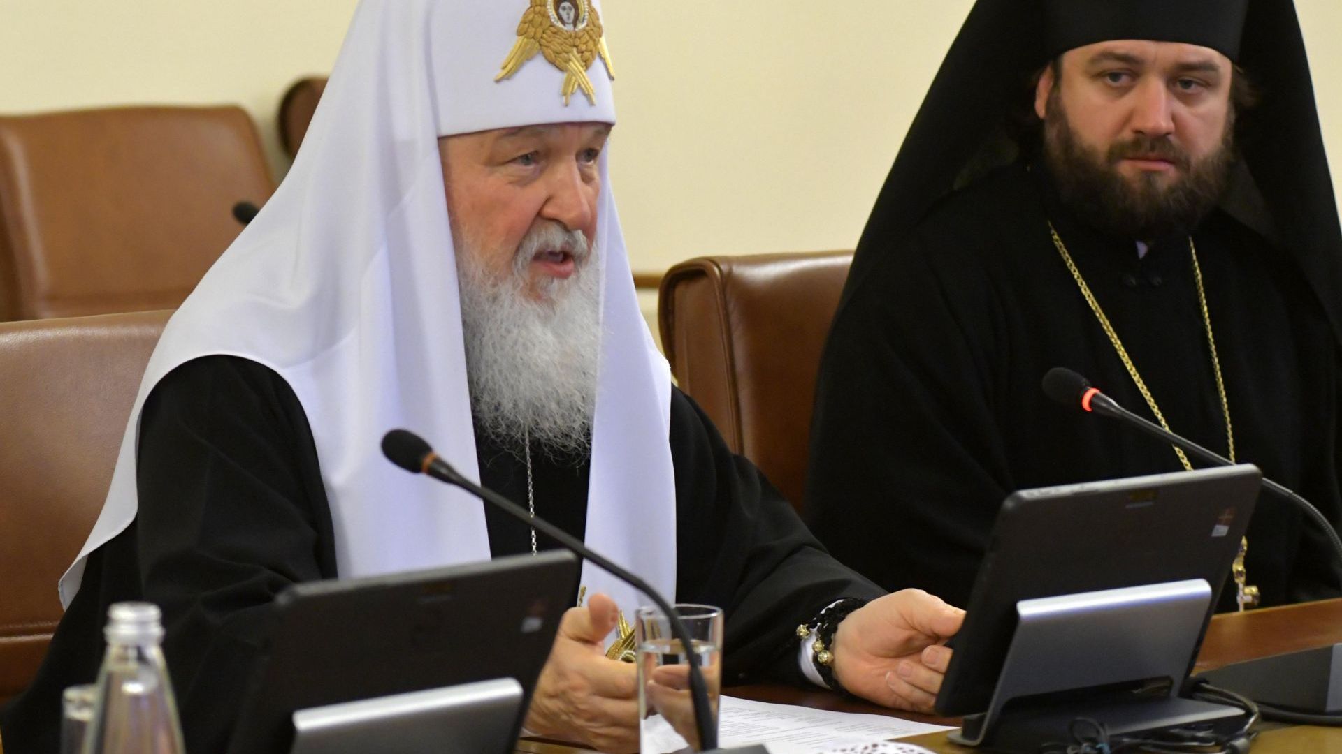 Руската православна предупреди днес че в Украйна може да избухнат