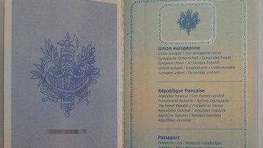 Скок на молбите на британци за френско гражданство