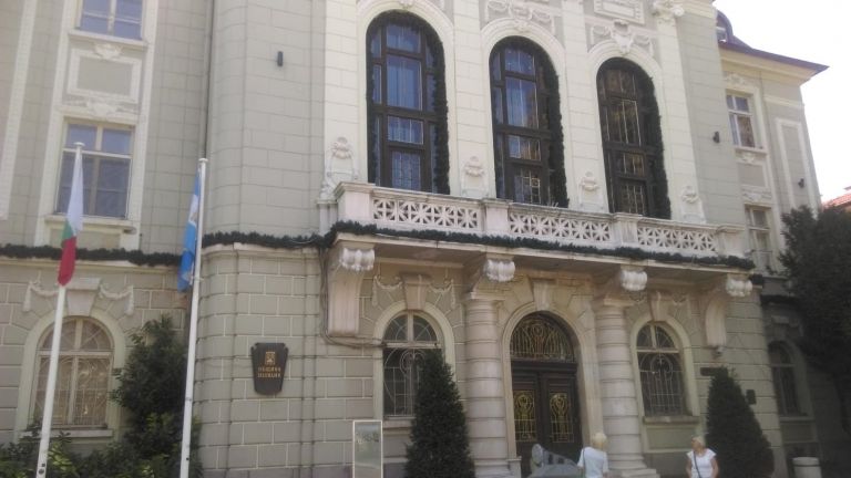 Общинските съветници от коалиция Демократична България - обединение поискаха оставката