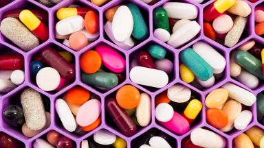 ЕМА ще работи ударно по Коледа за да разгледа и