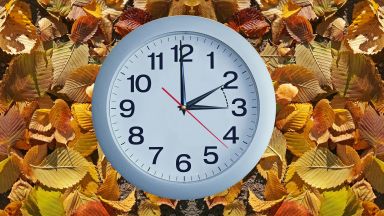 Слагаме край на лятното часово време за тази година в