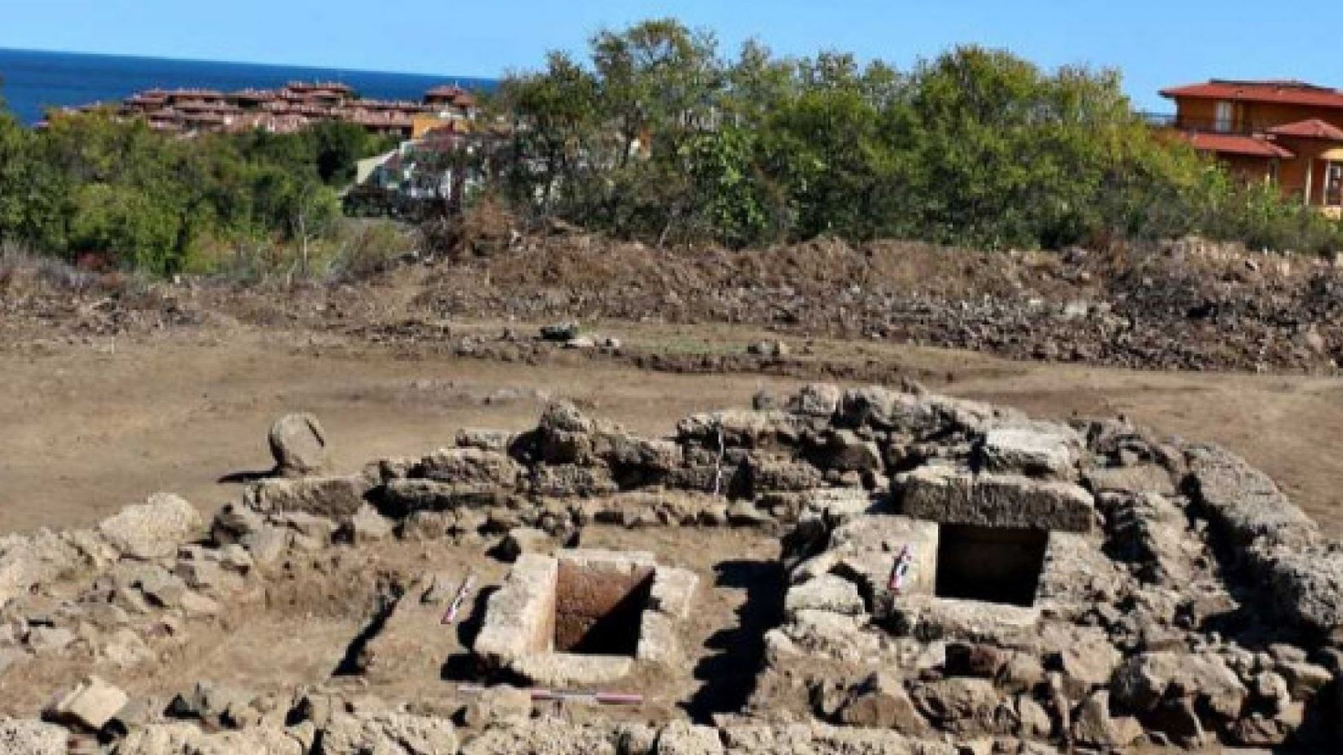 Най-голямата фамилна гробница, известна досега от проучванията на аполонийския некропол