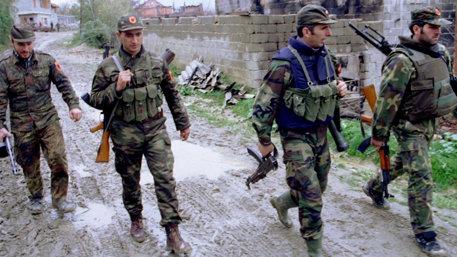 Косовският вицепремиер Фатмир Лимай заяви че тази година със закон