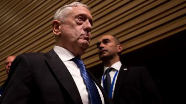 Тръмп призна: Столът на шефа на Пентагона се клати