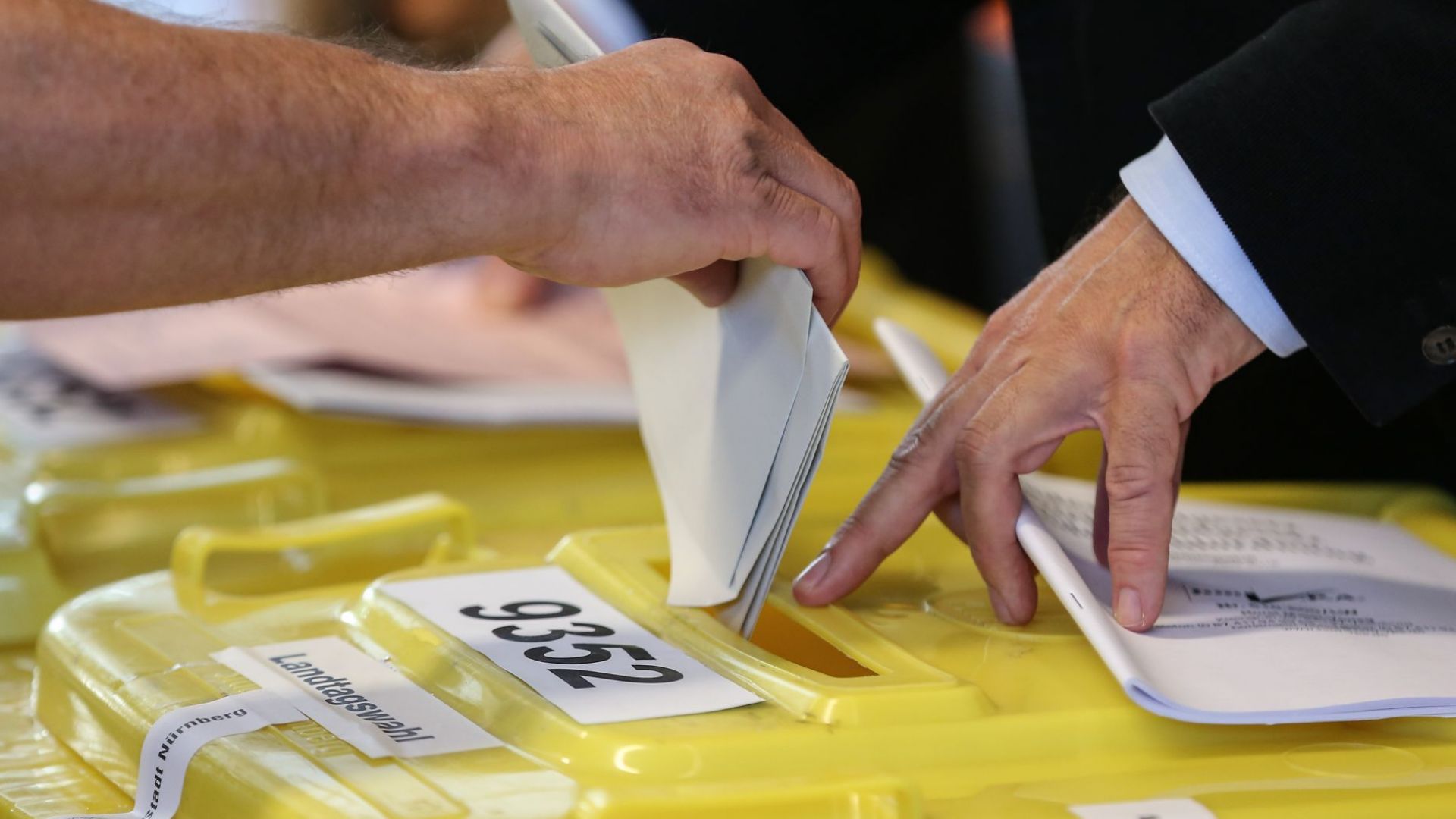 Християнсоциалният съюз главният консервативен съюзник на Ангела Меркел претърпя днес