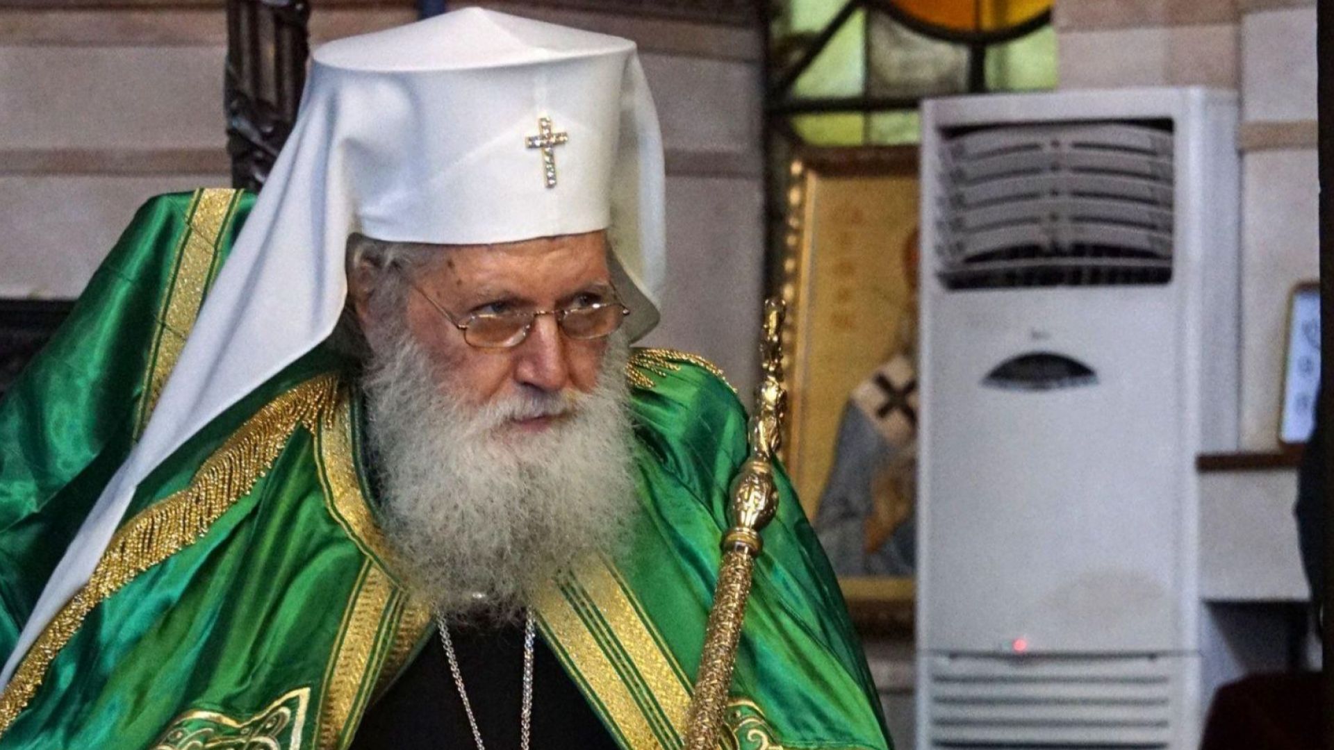 Измина още една година от дългия низ на времето което