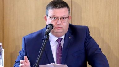  Цацаров изиска имунитета на Йончева поради пране на пари, Марешки и още 4-ма депутати също под прицел 