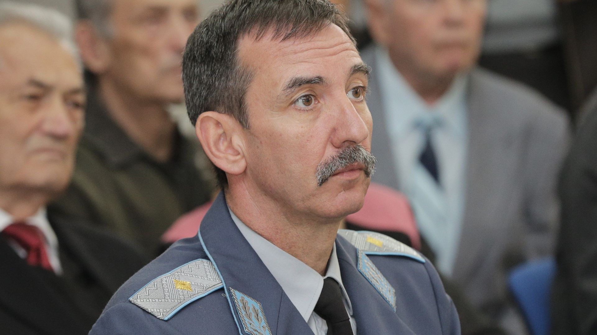 Самолетът е средство с което изпълняваме задачите си но най важното