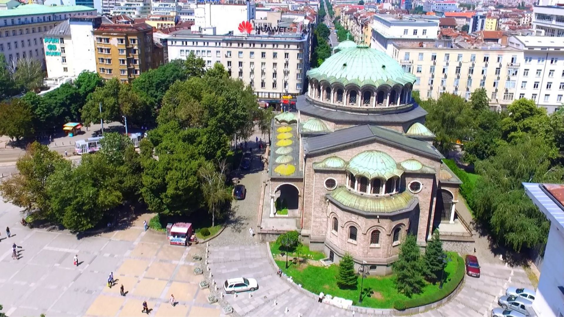 Седем водещи архитектурни бюра подадоха проекти в международния конкурс на