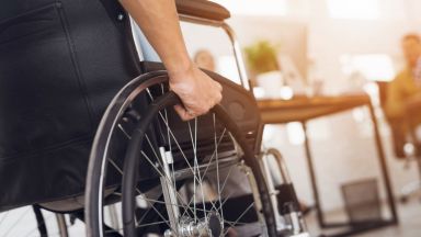 МС одобри проект на Закон за хората с увреждания  