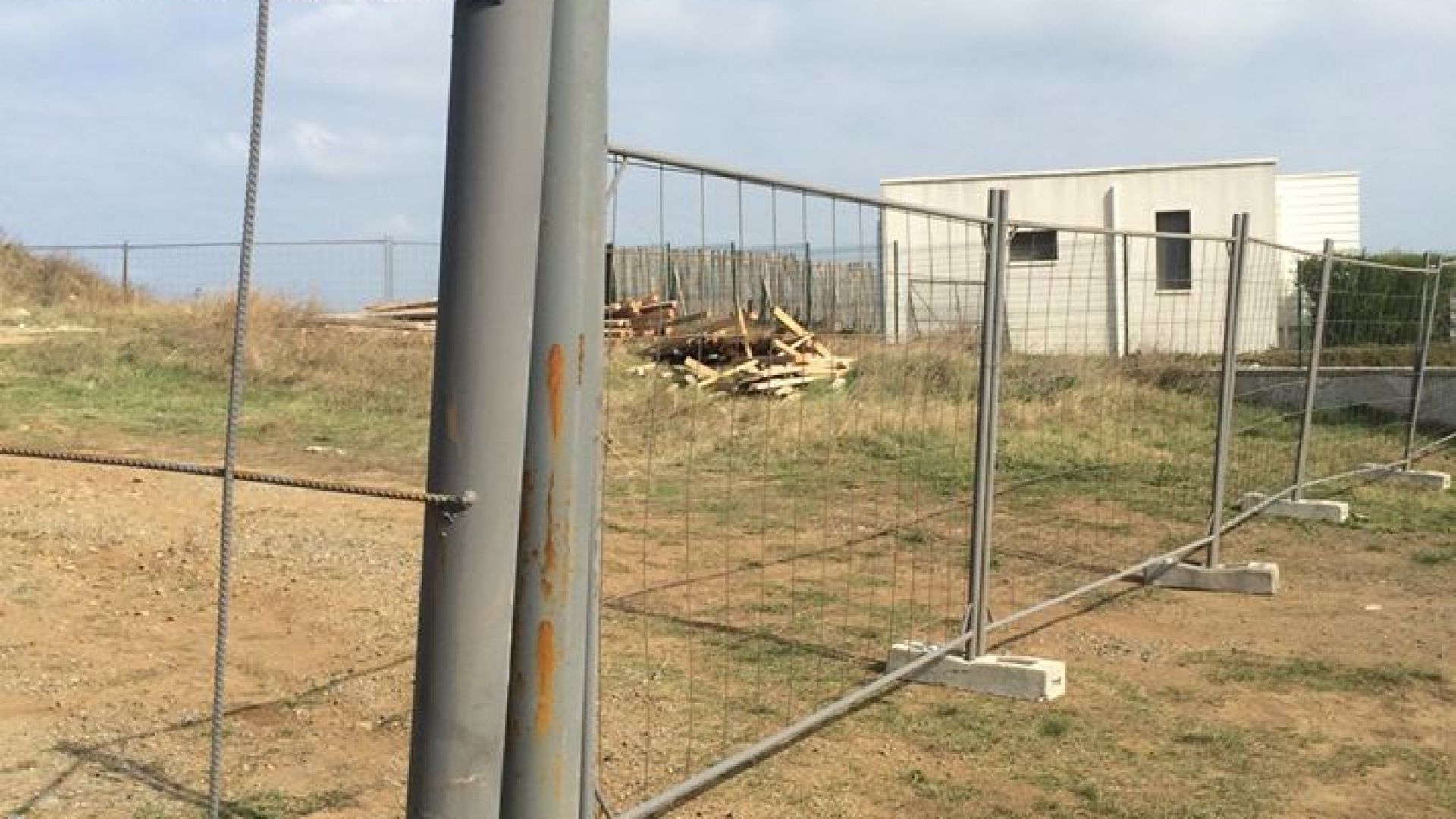 Ограда спря достъпа до Германката край Созопол