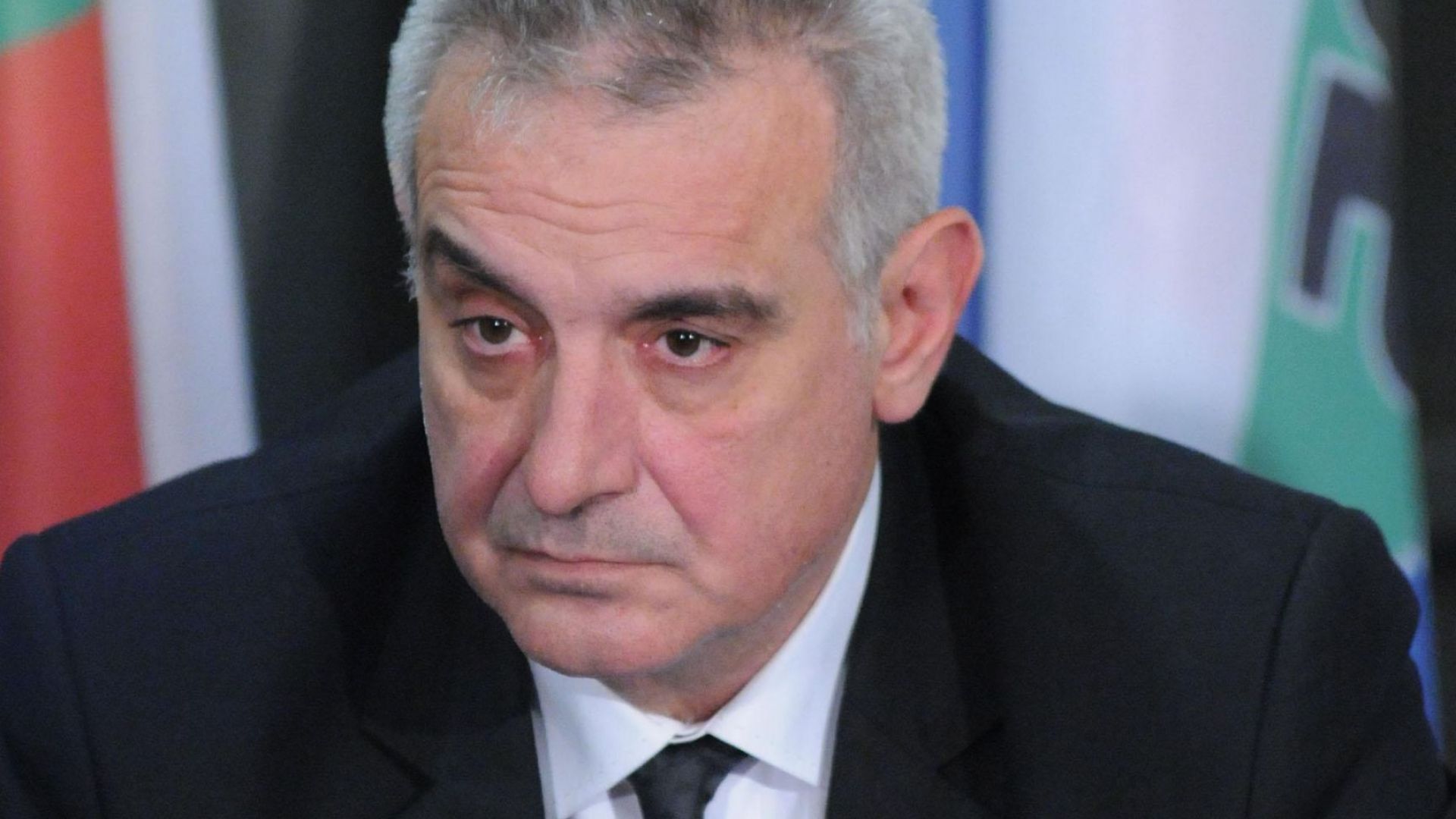 Лицето Сидеров поне веднъж в месеца ходи на справка в