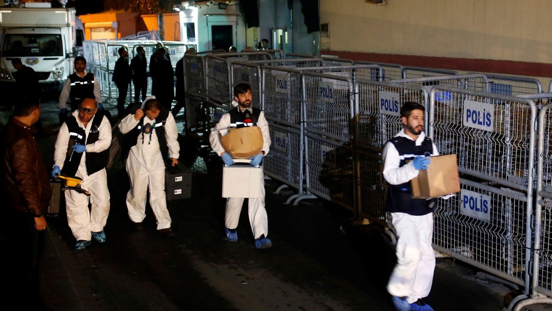 Над две седмици минаха откакто журналистът Джамал Кашоги влязъл в