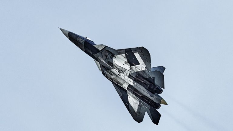 Русия показва конкурента на F-35