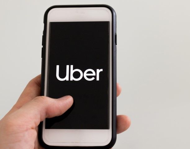 След като компаниите за споделено пътуване Uber и Lyft са вече публични, те са притиснати да постигнат години на бърз растеж