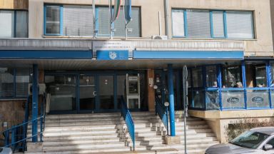 Депутатите от парламентарните комисии по здравеопазване и по бюджет и